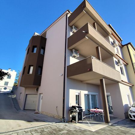 Villa Twins Markovic Pula Buitenkant foto