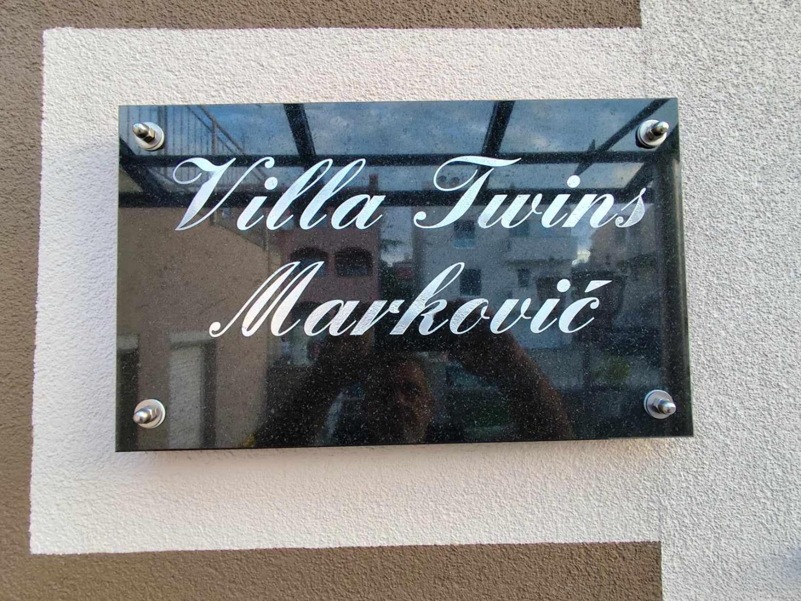 Villa Twins Markovic Pula Buitenkant foto